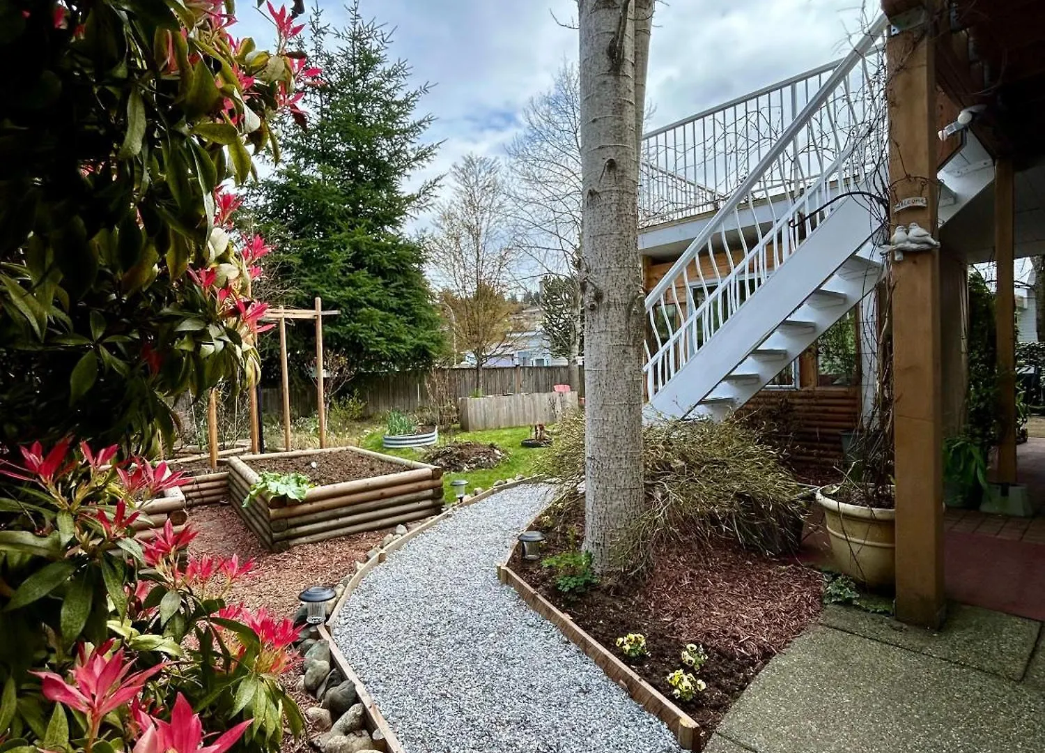 North Nanaimo Gem - Garden-View Room With Private Ensuite 0*,